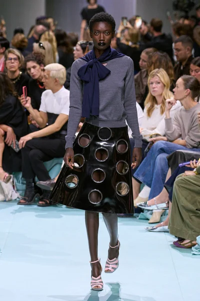 Look 47